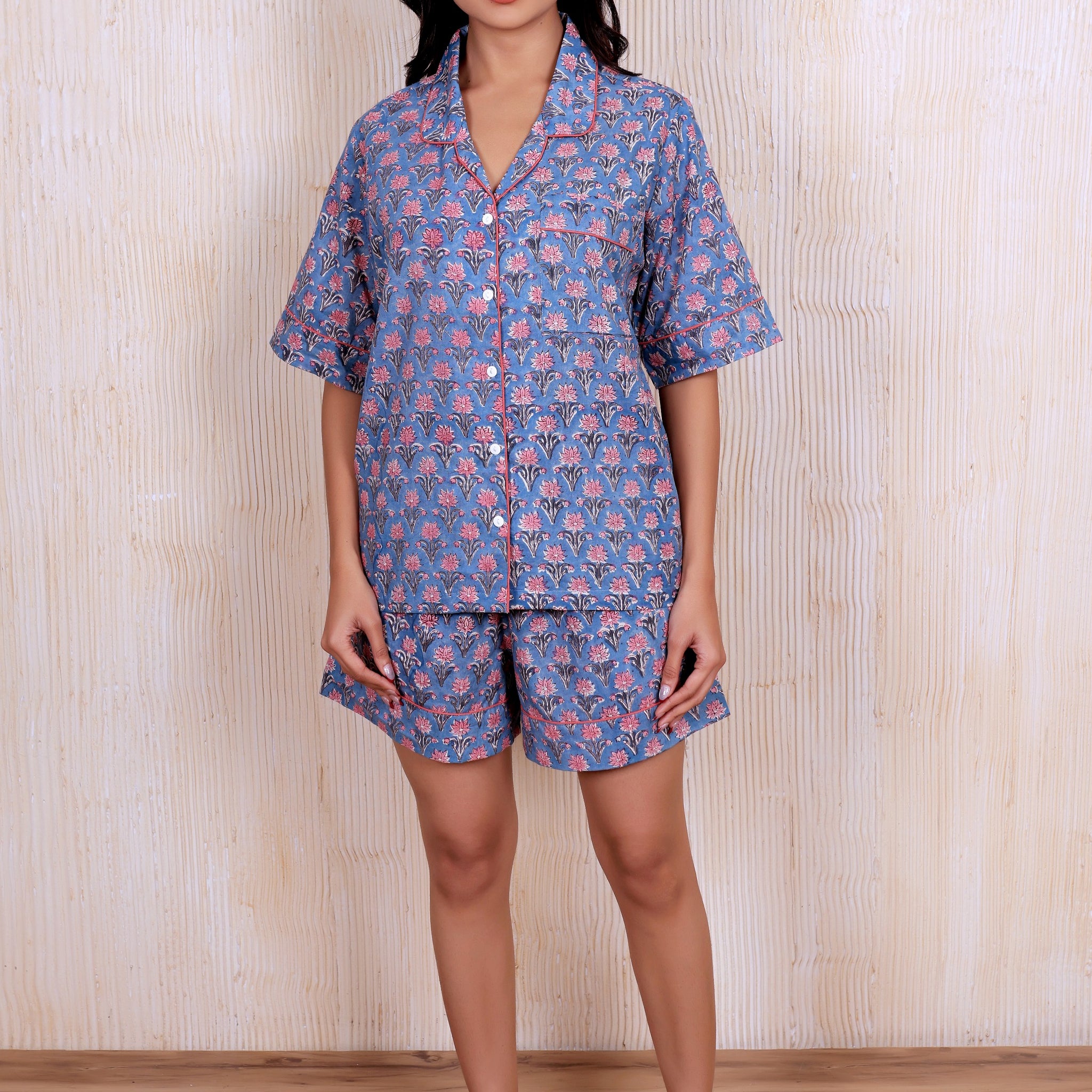 Short PJ Set In Blue Flower