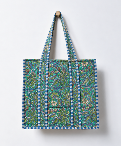 Everywhere Tote in Emerald Garden